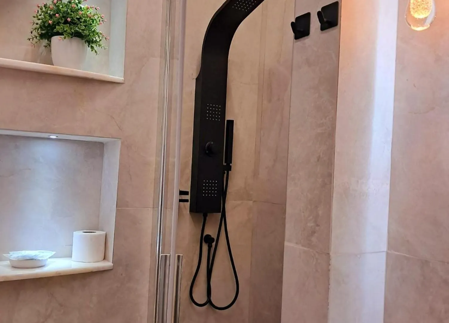 Hotel Frem Lord La Spezia 0*,  Italia
