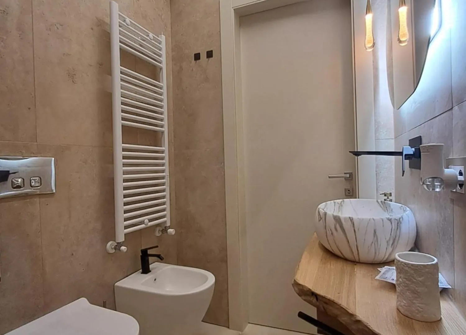 Affittacamere Hotel Frem Lord La Spezia